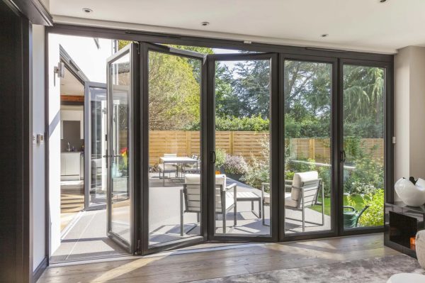 Standard aluminum swing doors